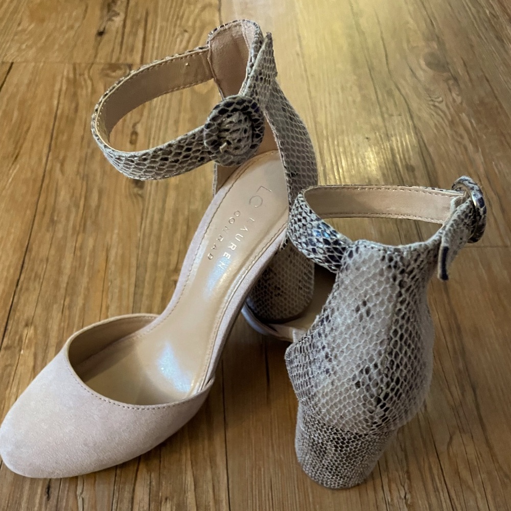 Lauren Conrad closed toe heels